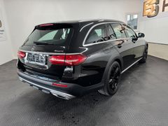 MERCEDES-BENZ E 220 d 4M All-Terrain*AHK*PANO*LED*360°*AIRMATI