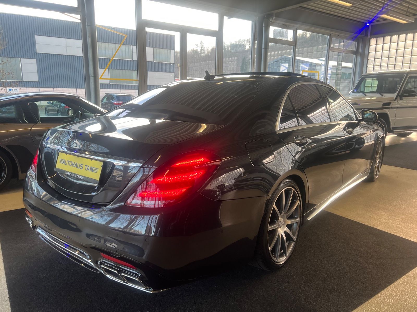 Fahrzeugabbildung Mercedes-Benz S 400 d 4Matic L AMG 63 *3D-Burmester*Magic-Sky*