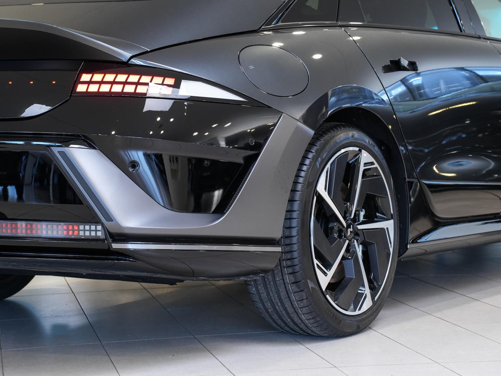 Hyundai IONIQ 6 - Bild 13