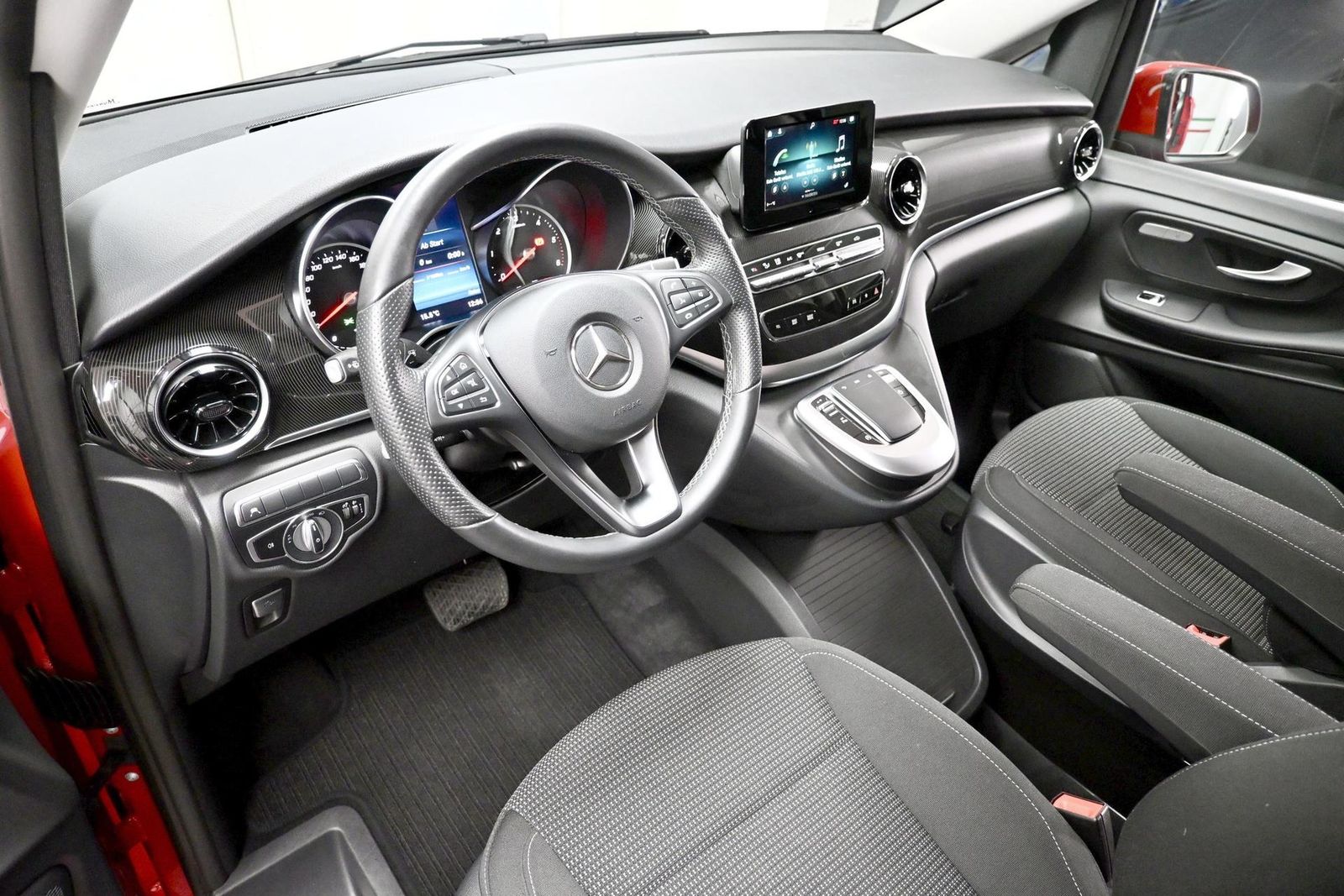 Mercedes-Benz V 220 d Rise lang foto 6