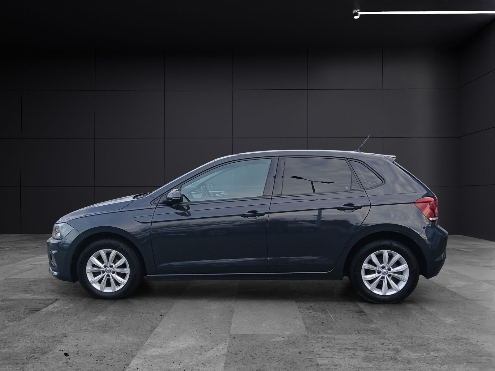 Fahrzeugabbildung Volkswagen Polo TSI Highline Climatronic ACC PDC SH LM