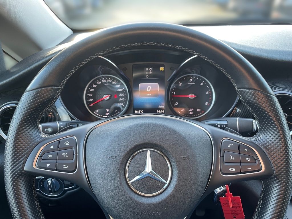 Fahrzeugabbildung Mercedes-Benz V-Klasse EDITION V 250 d lang LED, NAVI, SHZ, 19