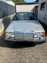 Mercedes-Benz E 260 - Mercedes-Benz 260 aus 1989: 260e