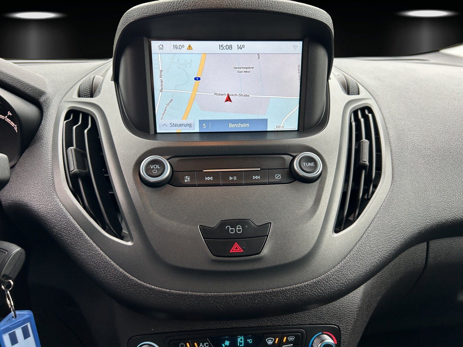 Fahrzeugabbildung Ford Transit Courier 1.0 EcoBoost Trend