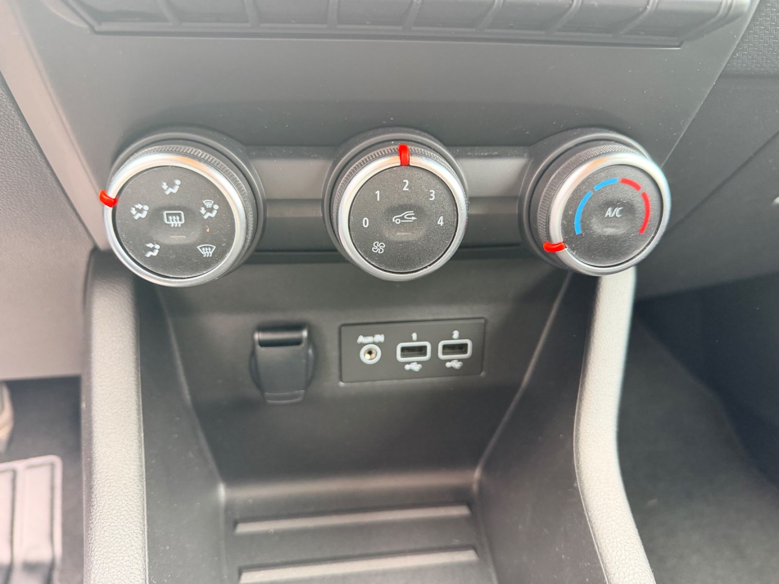 Fahrzeugabbildung Renault Clio V Zen