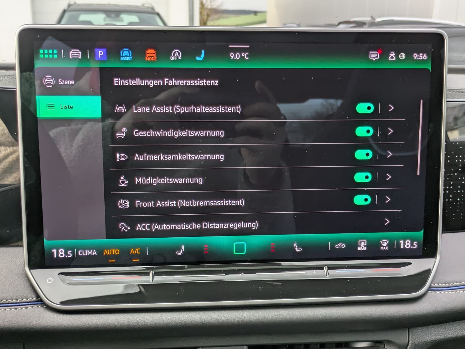 Fahrzeugabbildung Volkswagen Tiguan 2.0 TDI 4M R-Line PANO*H&K*AHK*MATRIX*20"