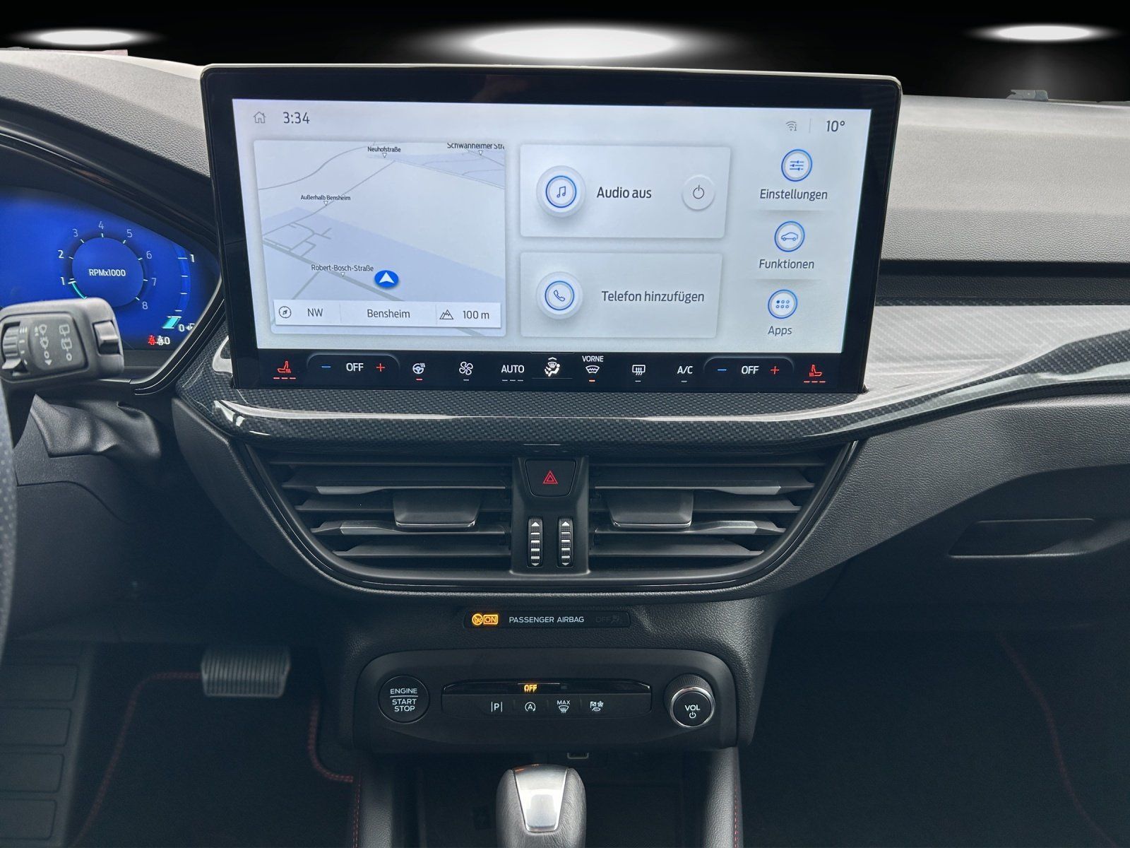 Fahrzeugabbildung Ford Focus 1.0 ST-Line X Aut./LED/ACC/KAMERA/NAVI/AHK