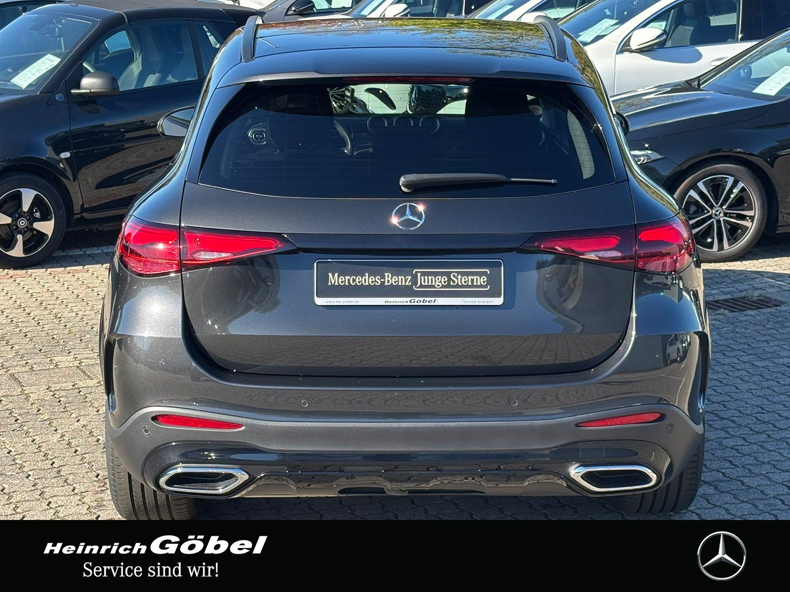 Fahrzeugabbildung Mercedes-Benz GLC 220 d 4M EDITION AMG PANO*STANDHEIZ*AHK*AMBI