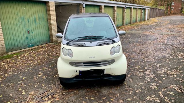 Smart Fortwo***NEU TÜV/LEDER/SITZHEIZUNG/K...