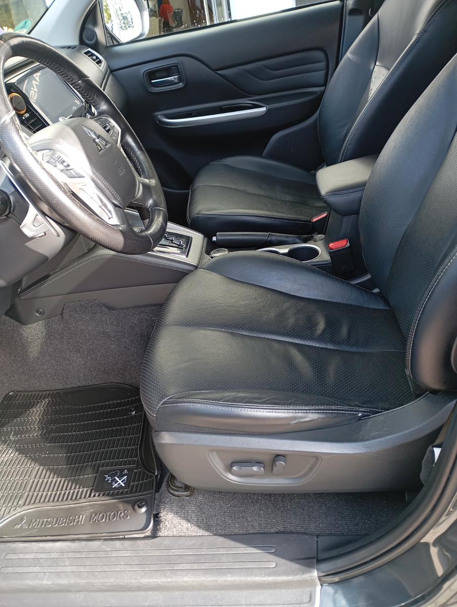 Mitsubishi L200 Top 2.3 Diesel Doppelkabine 4WD A/T