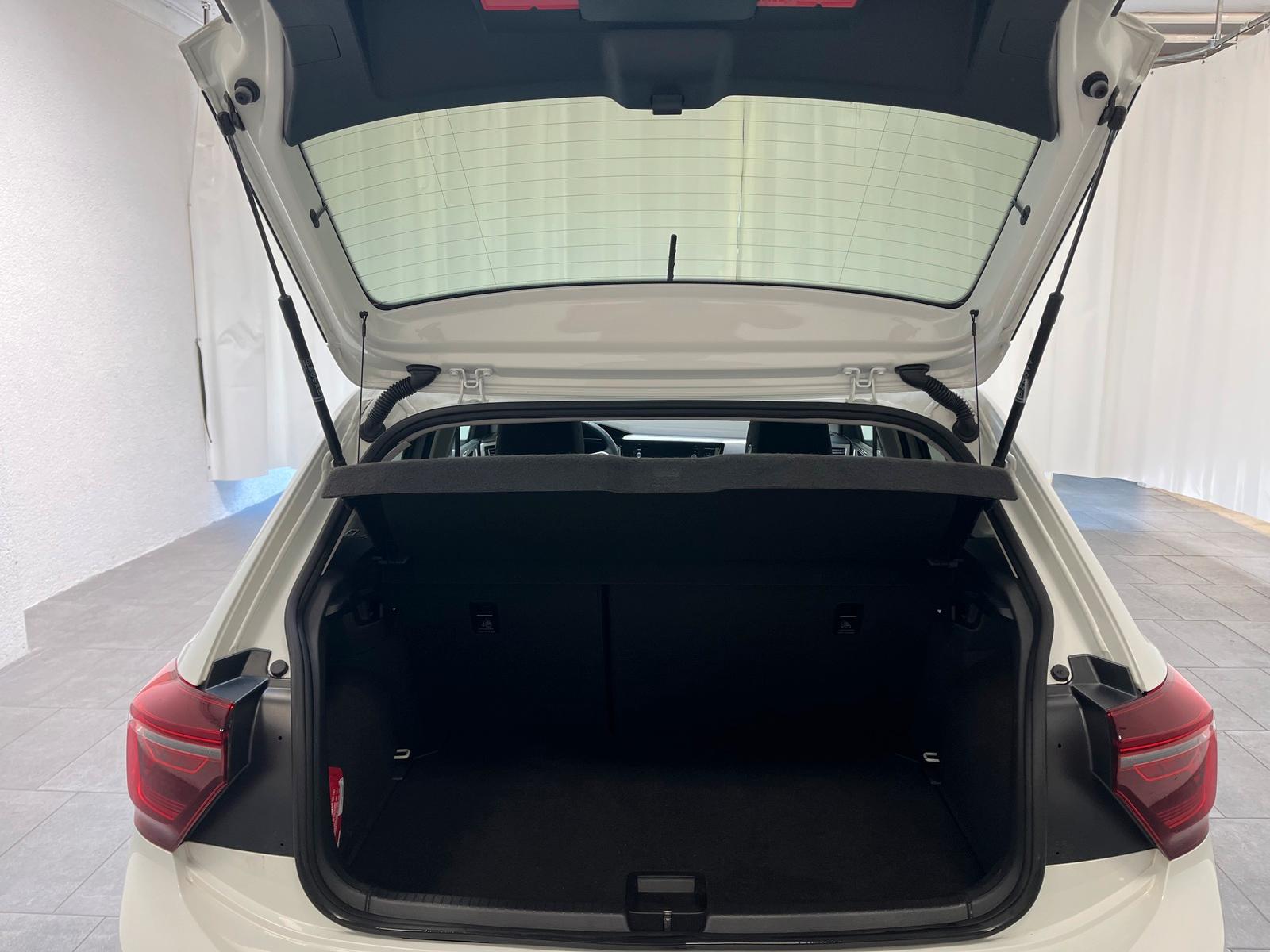 Volkswagen Polo 1.0 TSI Style Navi Matrix Sitzhzg., миниатюра 6