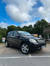 Mercedes-Benz Mercedes ML 320 CDI 4MATIC  Voll TÜV NEU - Mercedes-Benz ML 320 in Nürnberg