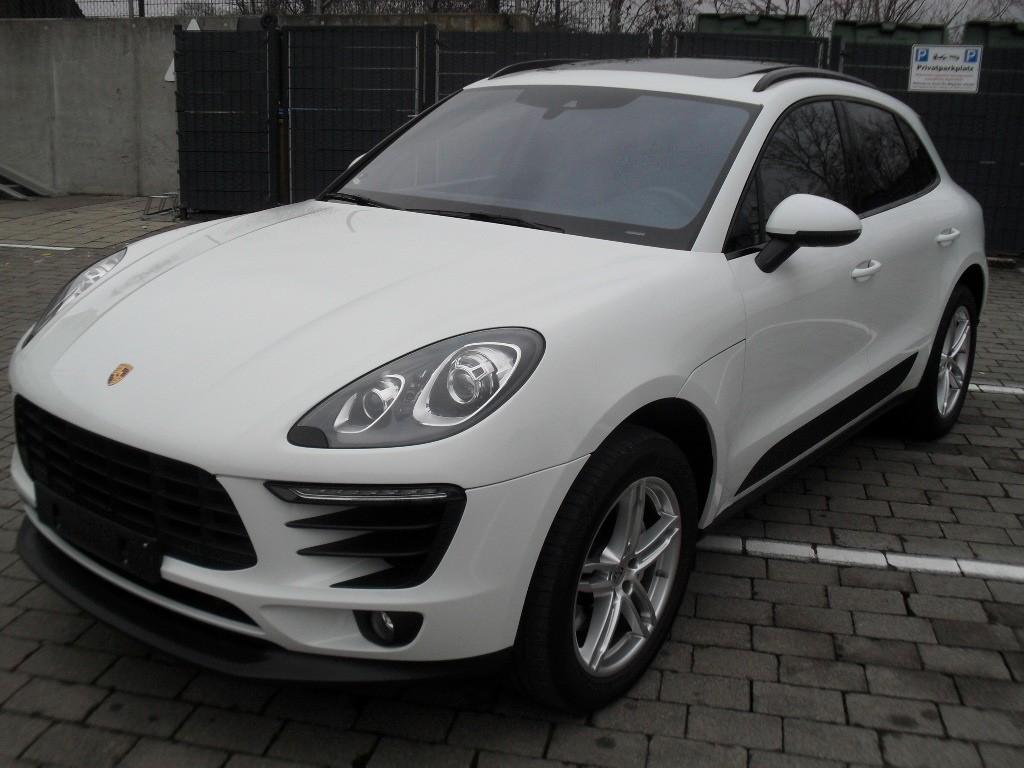 Porsche Macan S