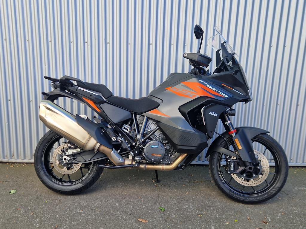 KTM 1290 SUPER ADVENTURE S 2021 aus 1. Hand gepflegt