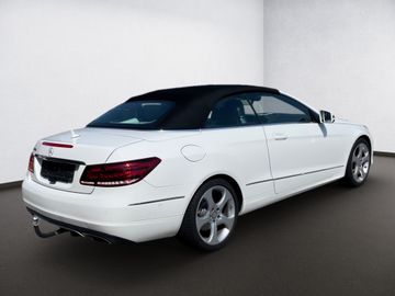 Mercedes E 220 - 5