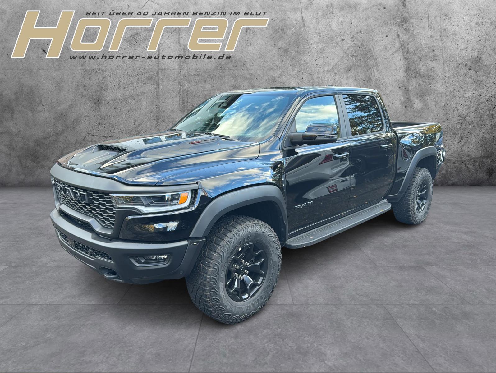 Dodge RAM 1500 Crew Cab 4x4 RHO 2J Garantie 540PS Pano