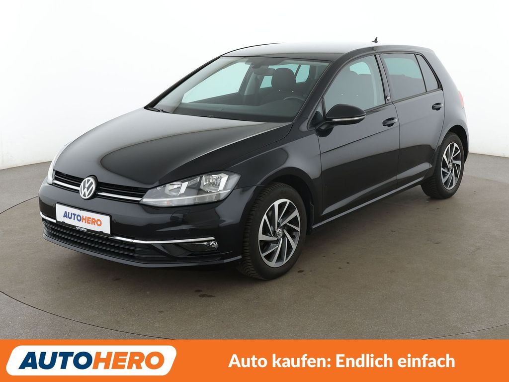 Image of Volkswagen Golf