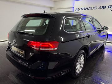 Volkswagen Passat Variant - 8