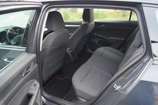 Volkswagen Golf VIII 1,5i 96kw CarPlay-Spur-Abstand-Dig.Ins, миниатюра 19