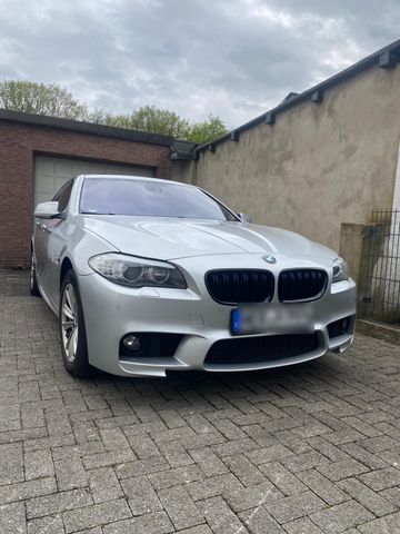 BMW f10 525d M5 optik Automatik 8 fach ber...