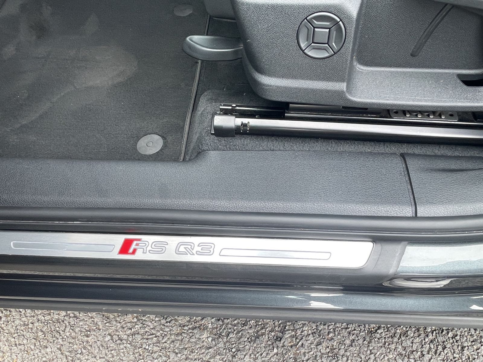 Audi RSQ3 - Bild 24