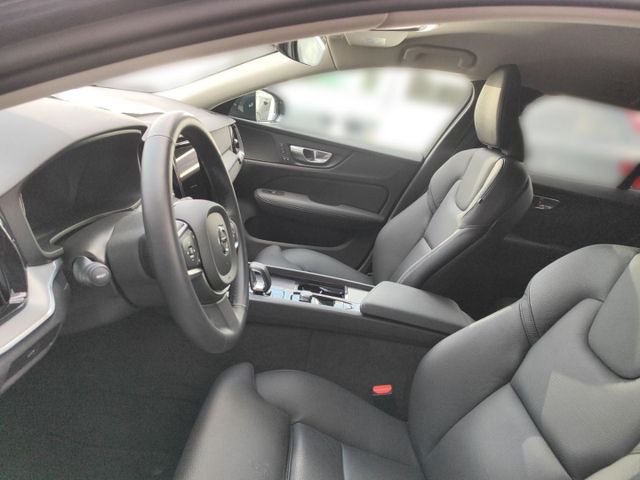 VOLVO V60 B4 (Bild 11 von Array)