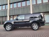 Mitsubishi Pajero 3.2 DI-D AHK 3300 KG-RÜCKFAHRKAMERA-NAVI - gebrauchte Mitsubishi Pajero aus dem Jahr 2012