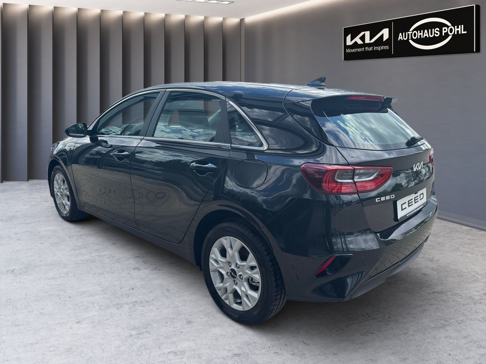 Fahrzeugabbildung Kia CEED_5 1.5T 140 DCT7 VIS STD NAVI