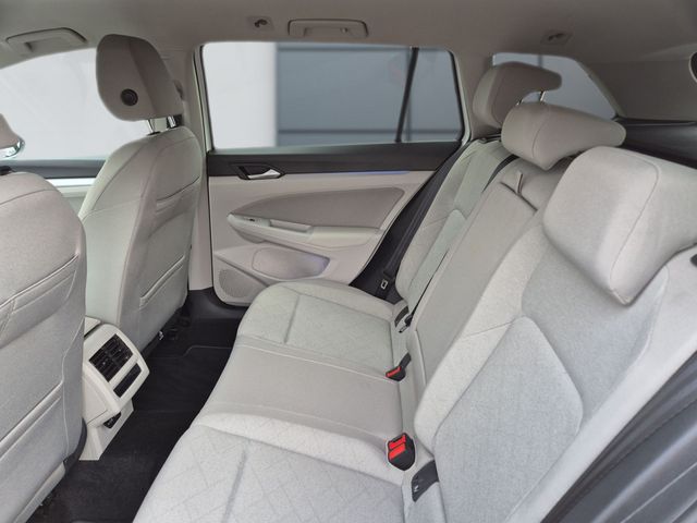 Golf VIII Variant 2.0 TDI Life *DSG*LED*NAVI*DAB