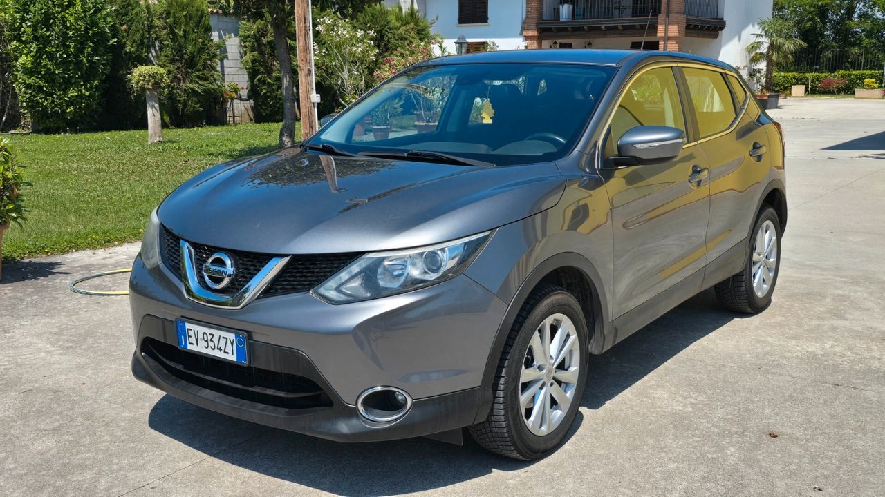 Nissan Nissan Qashqai 1.5 dCi DPF Tekna