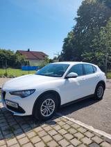 Alfa Romeo Stelvio 2.2 Diesel 16V 118kW AT8 - - Alfa Romeo Stelvio Gebrauchtwagen in München