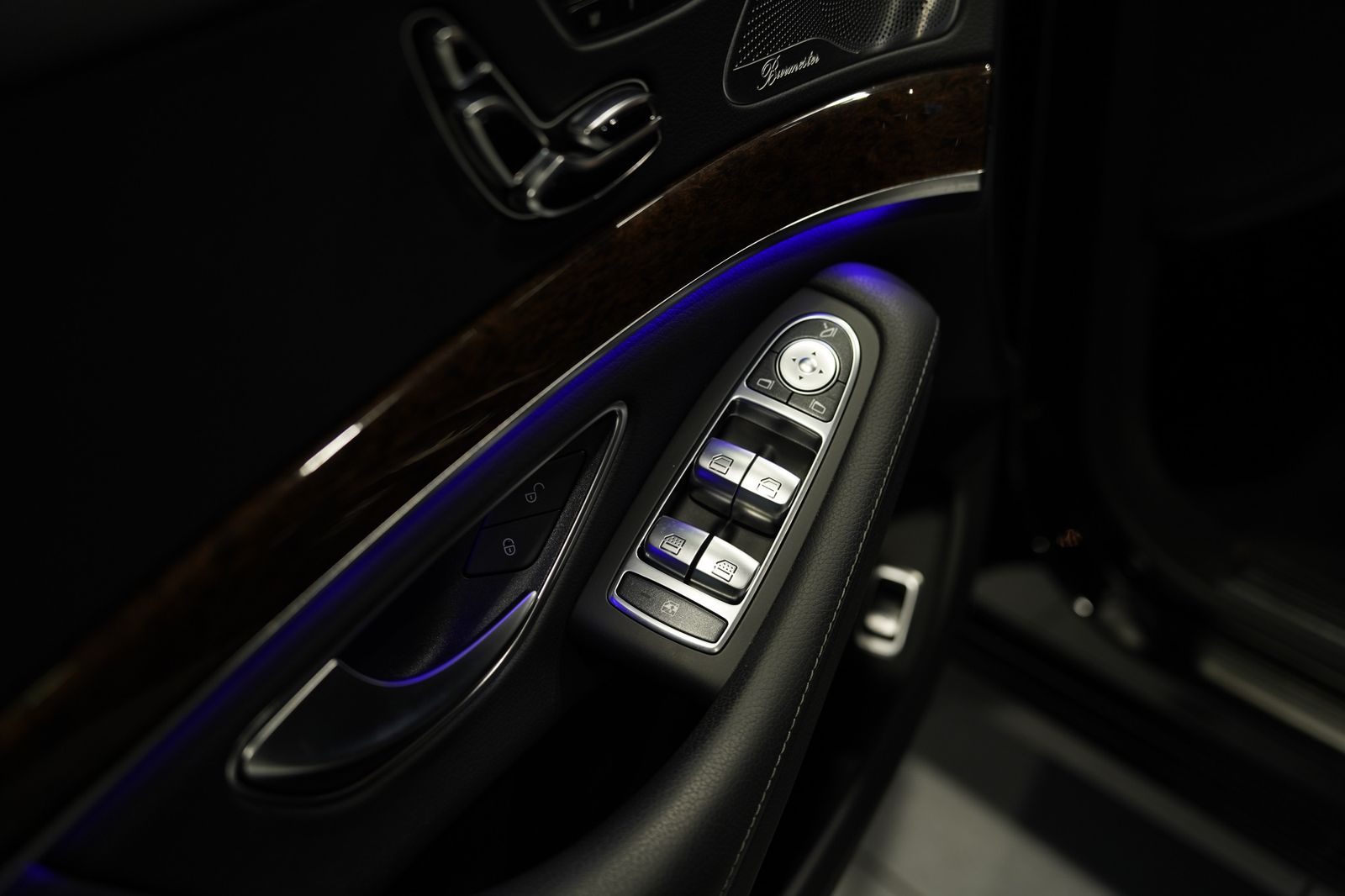 Mercedes Benz S 560