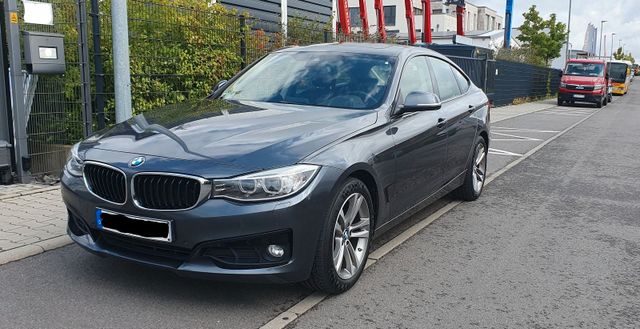 BMW 320 Gran Turismo Gran Turismo 320d Sport Lin...