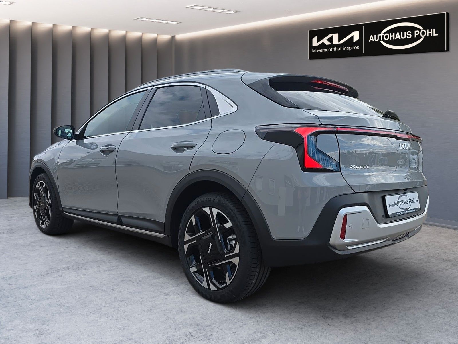 Fahrzeugabbildung Kia XCEED 1.6T 150 DCT VIS KOM+ TEC SD 18"