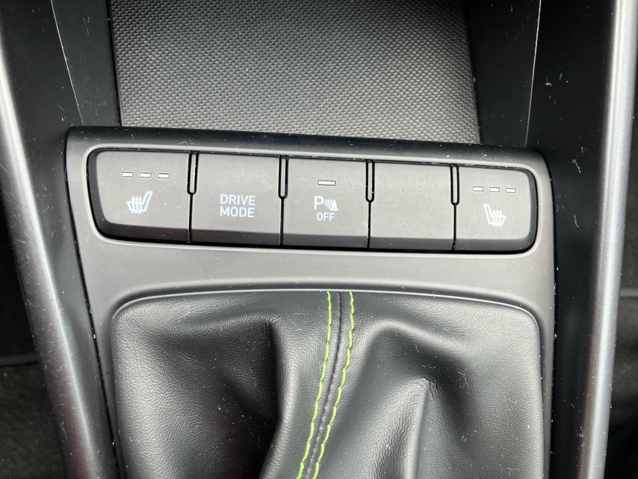 Fahrzeugabbildung Hyundai i20 INTRO KLIMAA*ZV*USB*LM*