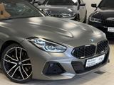 BMW Z4sDriv20i/Aut/LCPPro/ParkAs/KomfZg/Matt/M-Sport - BMW Z4 mit Schiebedach