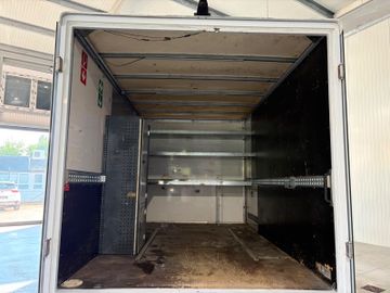 Mercedes Sprinter - 11