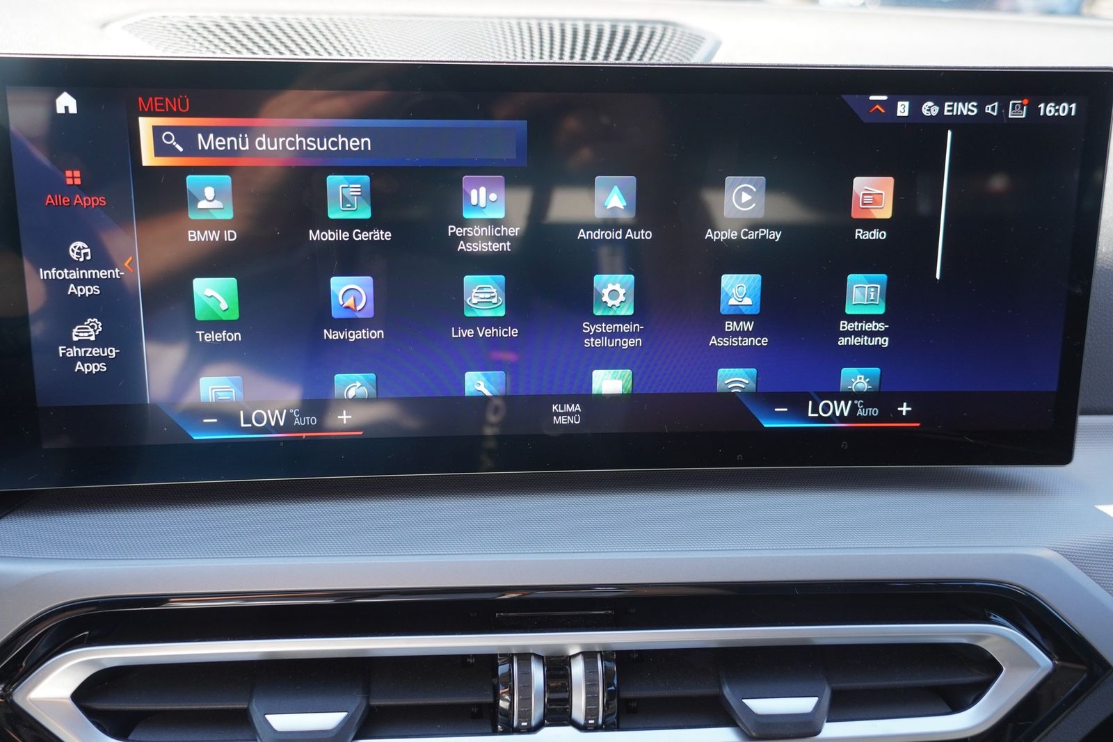 BMW 318i Touring LED Navi Tempomat Keyless Head-Up foto 16
