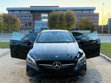 Mercedes-Benz CLA 180 - Urban - Mercedes-Benz CLA-Klasse von privat