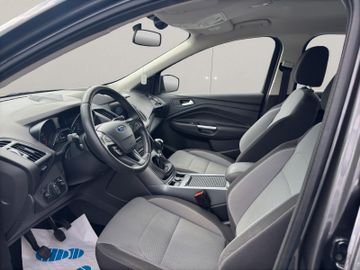 Ford Kuga - 9
