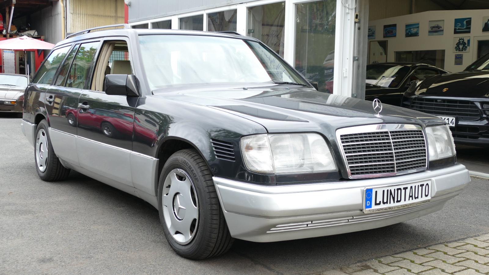 Mercedes-Benz E 300 TD Kombi, 1.Hand, Leder, Klima, H-Zul.