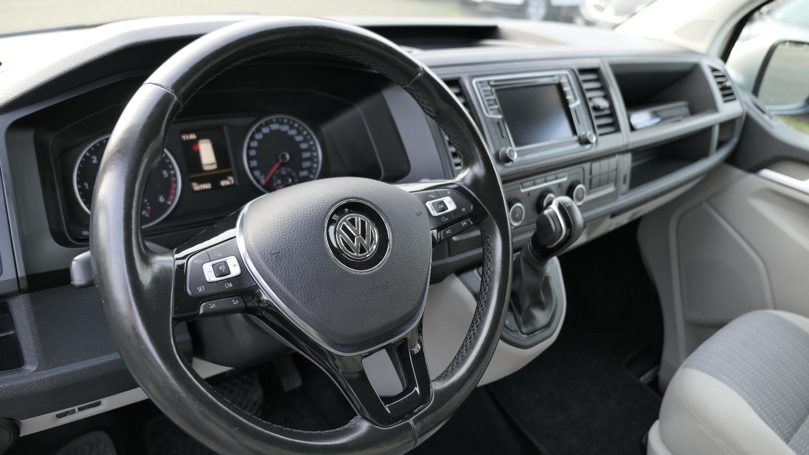 Volkswagen T6 Caravelle Comfortline lang/1-Hand/ACC/Euro6