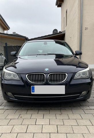 BMW E60 LCI  520d 16 V Turbo Limousine