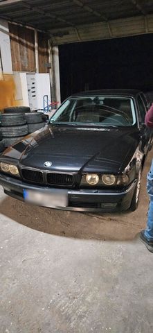 BMW 725 tds  E38