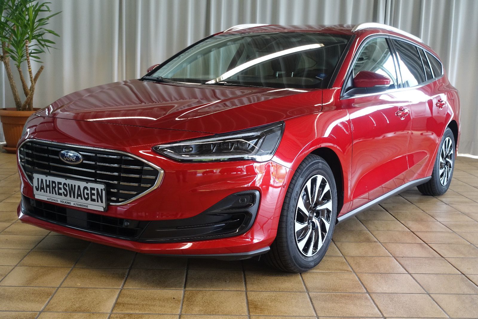 Ford Focus Turnier Titanium X Autom. B&O aus 1.Hd imagem 3