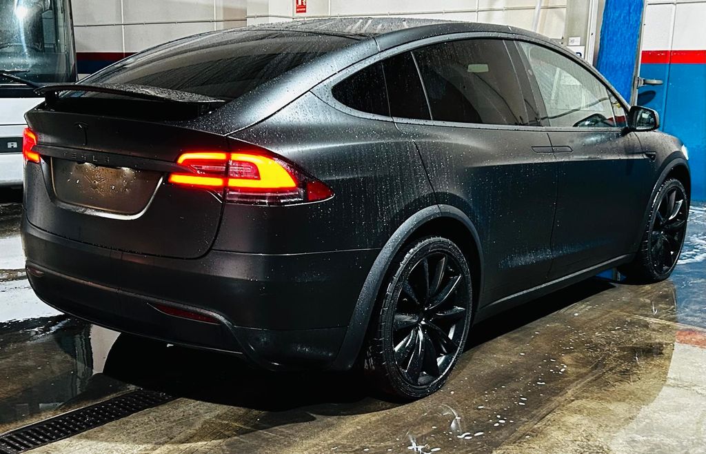 Image of Tesla Model X