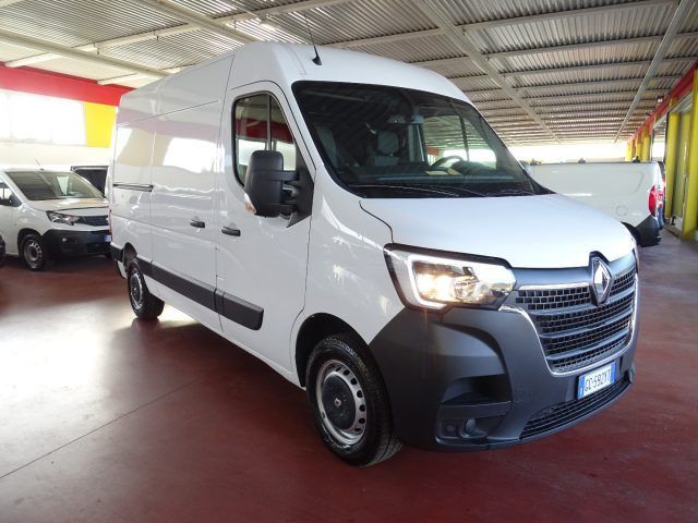 Renault Master - 1