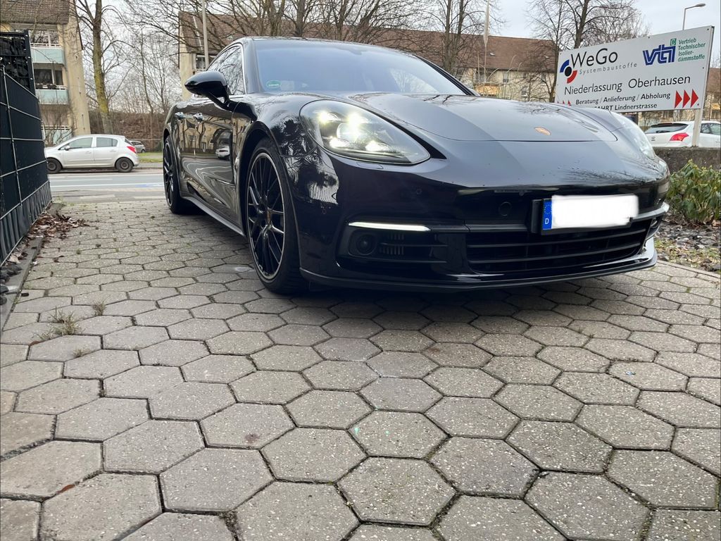 Image of Porsche Panamera