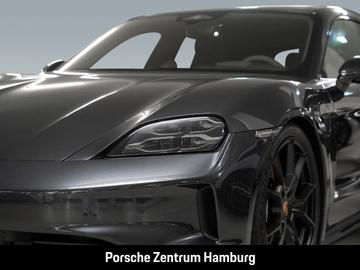 صورة 9 لـ 2026 Porsche TAYCAN