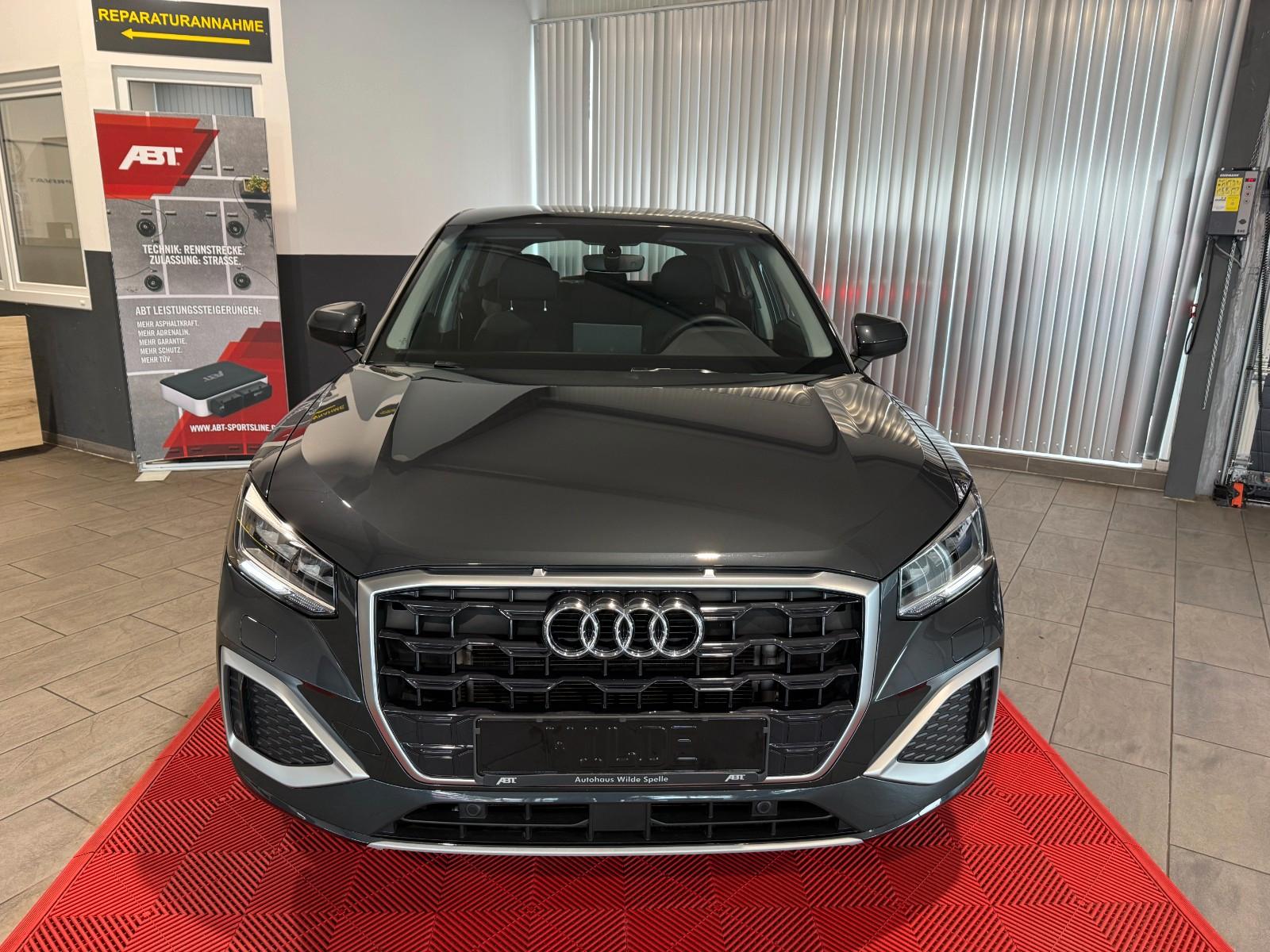 Audi Q2 35 TFSI advanced ACC LED PDC Kamera